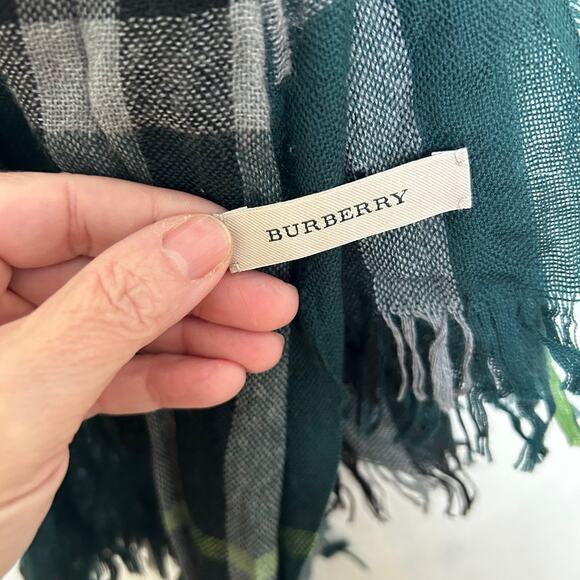 Burberry Plaid Checkered Scarf Green Black Merino Wool Wrap Unisex OS Winter - Picture 5 of 9